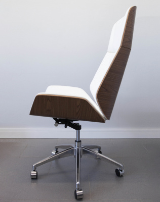 Кресло из натуральной кожи, каркас дерево арт. FX-BC06 - купить в Братске. Цена 34 820.52 руб.